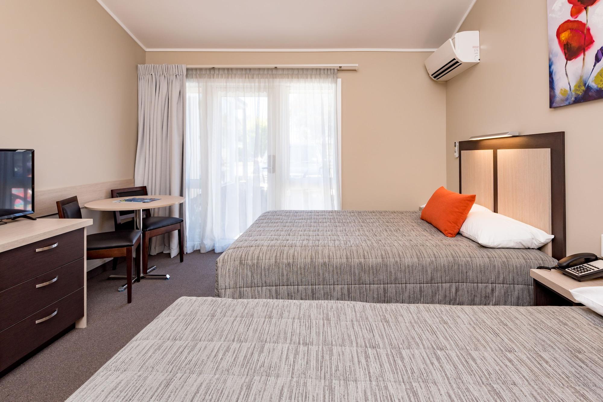 Copthorne Solway Park, Wairarapa Hotel Мастъртън Екстериор снимка
