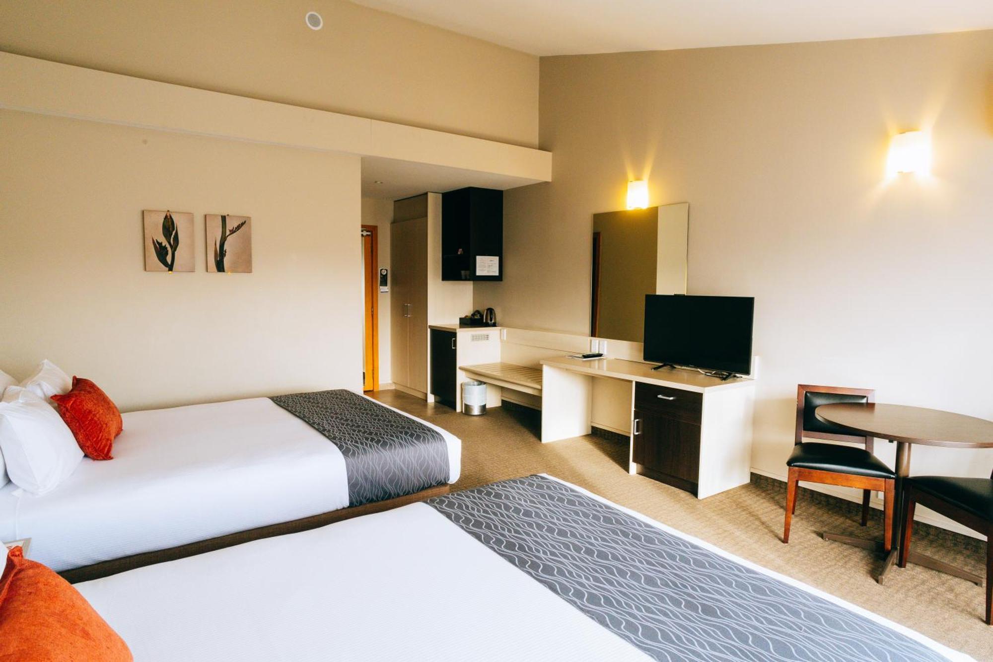 Copthorne Solway Park, Wairarapa Hotel Мастъртън Екстериор снимка